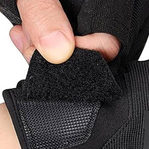 Best Men & Women Breathable Leather Workout <b>Gloves</b> Professional Quality Gym Workout Gear Weightlifting <b>Gloves</b> - Product Image 5