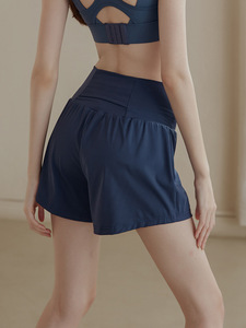 Shorts de yoga sans couture taille haute pour femmes, grande taille, personnalisés, avec compression et effet froncé, respirants, pour la course et le fitness - Product Image 2