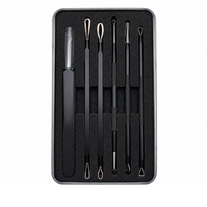 Kit d'outils de beauté en acier inoxydable pour le visage : aiguilles à points noirs, pinces à cuticules et clips anti-acné - Product Image 5