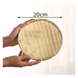 Cesta de bambú hecha a mano con tiras de bambú natural para decoración y adorno rústico de pared, fabricada en Vietnam. - Product Image 4