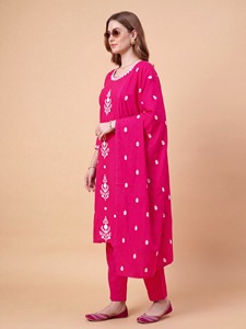 Women’s embroidered rayon kurta pant dupatta set elegant ethnic wear breathable fabric smooth texture festive <b>graceful</b> tradition - Product Image 4