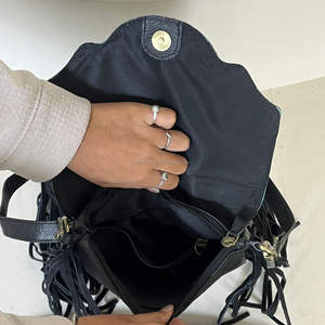 Bolso de Mano Cruzado de Cuero Vacuno con Flecos y Diseño Floral de Primera Calidad para Mujer, Bolso de Hombro Vintage de Lujo de Diseñador - Product Image 6