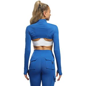 Sujetador deportivo acolchado transpirable para mujer con diseño de logo personalizado, soporte medio, espalda cruzada, 100% nailon, tipo top de yoga - Product Image 5