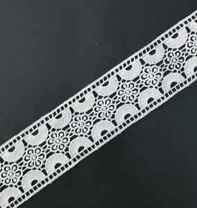 Bordure décorative en dentelle guipure ajourée florale pour la couture de robes, vêtements, rideaux, textiles de maison, artisanat et décoration d'exportation - Product Image 1