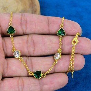 สร้อยคอประดับควอตซ์สีเขียวและเพชร CZ ชุบทอง 18k บนตัวเรือนเงินแท้ 925 - Product Image 4