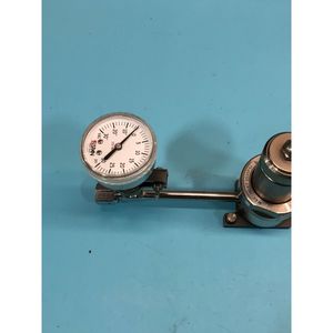 Régulateur de pression APTECH AP5002SZ-4-MT-SC-MK - Équipement et pièces semi-conductrices de renommée mondiale à la fois fiables et durables - Product Image 1