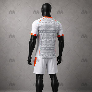 Uniforme Deportivo Personalizado 100% Poliéster, Jersey de Fútbol con Estampado, Manga Corta, Equipación de Entrenamiento, Blanco con Franjas Naranjas - Product Image 5