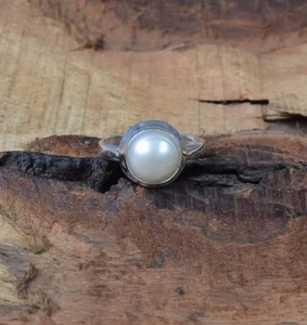 Anillo de Plata de Ley 925 al por Mayor con Perla de Agua Dulce, Anillo Elegante Hecho a Mano con Gema de Perla Redonda Natural - Product Image 6