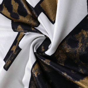 Camiseta de Fútbol Americano de Malla Oversize con Estampado de Leopardo al por Mayor, Nombre y Número Personalizados, Impresión por Sublimación, Fabricante de Uniformes de Equipo - Product Image 5