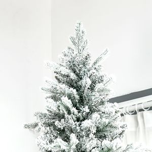 Albero di Natale Artificiale in Pino Innevato da 2,7 m con 616 Rami Realistici di Cedro, Decorazione Verde per Casa e Feste - Product Image 4