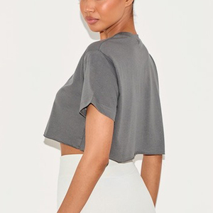 เสื้อยืดโอเวอร์ไซส์ทรงหลวม แขนสั้น ล้างสีแบบแอซิดวอช สำหรับเด็กผู้หญิง ไซส์พลัส สไตล์ลำลอง - Product Image 2