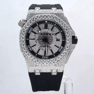 Montre analogique à quartz de luxe pour homme avec diamants et moissanite, verre saphir, mouvement ETA, étanche 10m, boîtier avec fermoir caché, splendide - Product Image 2