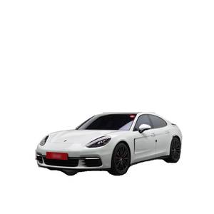 Pour Porsche Panamera 3.0 AWD avec caméra arrière, sièges en cuir, modèle janvier 2020, 68 452 km - Product Image 1