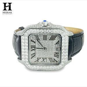 Reloj de Moissanita Personalizado con Bisel Cuadrado, Números Romanos, Esfera con Incrustaciones, Correa de Cuero, Totalmente Cubierto de Diamantes, Reloj de Pulsera de Lujo para Hombre - Product Image 2