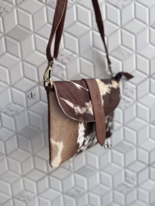 Nouveau Sac Bandoulière en Cuir de Vachette Vente en Gros, Sac à Main Élégant en Cuir de Vachette Style Western, Sac Bohème Multi-usages pour Femme, Vente Chaude - Product Image 1