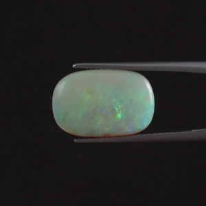 โอปอลธรรมชาติคุณภาพดี รับรองโดย IGI สีขาว น้ำหนัก 5.94 กะรัต รูปทรงคุชชั่น ขนาด 18.5x12 มม. เจียระไนด้วยมือ ขัดเงาแล้ว - Product Image 1