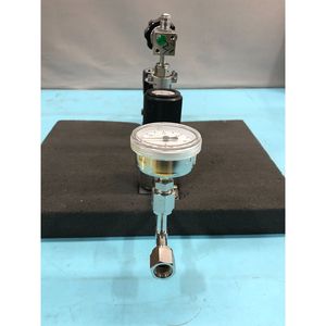 Régulateur de pression APTECH AP5008S4MTSCMK + 2X - Équipements et pièces semi-conductrices d'occasion fiables à l'échelle mondiale chez - Product Image 3