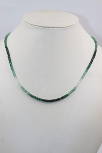 Nueva llegada hecha a mano 3MM Natural sombreado Esmeralda facetado Rondelle collar piedra cuentas regalo para ella - Product Image 2