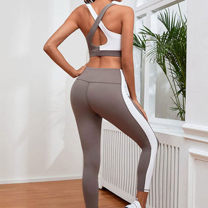 Latest Style Low MOQ <b>Women</b> Yoga Set Factory Direct Sale <b>Women</b> Yoga Set High Quality Yoga Set - Product Image 2