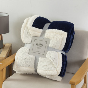 Plaid en polaire sherpa super doux double couche - Product Image 3
