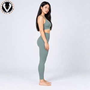 Ensemble de yoga durable pour femmes, tissu extensible, construction confortable pour le yoga, la remise en forme, l'exercice, la course à pied et l'entraînement - Product Image 5