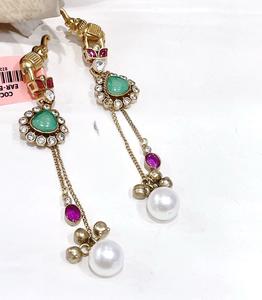 Pendientes Elegantes de Latón Chapado en Oro de Alta Calidad, con un Toque Brillante y Moderno, para Mujer, Ideales para Fiestas y Eventos Nocturnos - Product Image 2