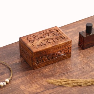 Caja de Madera Rectangular Ecológica para Guardar Joyas y Regalos, Interior Suave para Artículos Delicados, Decoración de Mesa para Navidad y Año Nuevo Chino - Product Image 4
