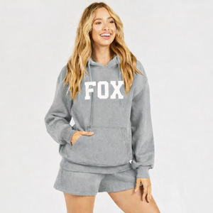 Ensemble assorti d'été pour femme : sweat à capuche oversize uni et short au-dessus du genou en mélange de coton respirant - Product Image 1