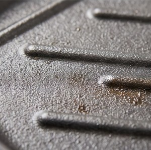 Plato de hierro fundido con crestas, apto para horno, sartén grill y base de madera, vajilla para platos sizzling - Product Image 4