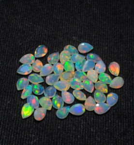 Opale naturelle d'Éthiopie Welo, taille poire 6x4mm, pierre précieuse facettée, en vrac, vente en gros, pour le bricolage - Product Image 1