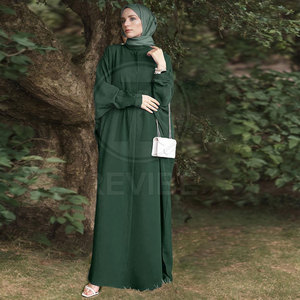Abaya pour femmes de style classique, abaya simple pour femmes, abaya magnifique pour femmes, abaya très vendue pour un confort quotidien - Product Image 5
