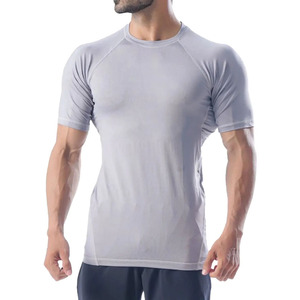 Camiseta de Compresión de Manga Corta Gris para Hombre, Secado Rápido, Corte Regular, Cuello Redondo, Informal, Estampado Digital, Jersey Sólido, 100% Algodón - Product Image 5
