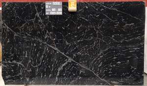 Losas de granito Black Forest para encimeras y tocadores - Product Image 5