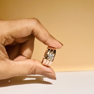Anillo de Diamante Cultivado en Laboratorio con Corte Brillante Redondo de 3.00CT, Certificado IGI, Oro de 14K, Regalo de Compromiso y Aniversario para Ella, Estilo Clásico - Product Image 2