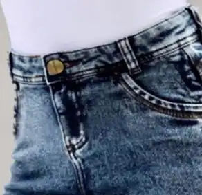 Shorts en jean classiques vintage taille haute pour femme, bleu, coupe large, décontracté, été, délavage clair, taille élastique, poches - Product Image 3