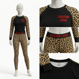 Conjunto Deportivo de 2 Piezas con Estampado de Leopardo y Logotipo Personalizado para Mujer, Top Corto y Pantalones Deportivos con Estampado Animal, Fabricante OEM 2026 - Product Image 3