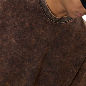 เสื้อยืดคอกลมแขนสั้นผู้ชายลายย้อมสีแบบ Acid Wash ขายส่ง ผ้าฝ้ายเจอร์ซีย์ 100% ทรงปกติ สวมใส่สบาย สีพื้น ดีไซน์แบบถัก - Product Image 6