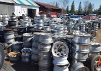 Meilleure Qualité Déchets de Jantes en Alliage d'Aluminium Blanc Argenté Espagne Grade AA Alliage 6063 Teneur en Al 99,99% 25kg Vente de Jantes de Voiture et Camion