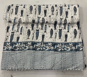 Colcha Kantha de Algodón Azul con Estampado de Peces Marinos, Hecha a Mano, Ecológica, para Decoración del Hogar, para Todas las Estaciones - Product Image 2