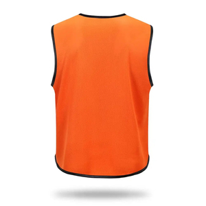 Wholesale 100% Polyester Soccer <b>Training</b> Vest <b>Bibs</b> Professional Manufacturer Made Unisex Soccer <b>Bib</b> Quick Dry Anti-UV Breathable - Product Image 4