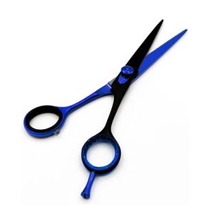 Ciseaux de barbier légers en acier inoxydable pour droitiers, 6 pouces, avec lame en céramique tranchante, manche métallique et mécanisme à charnière, pour usage domestique, haute performance - Product Image 4