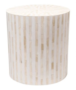 Tabouret décoratif rond moderne et écologique en os incrusté, fait main, pour salon, de F S International - Product Image 3