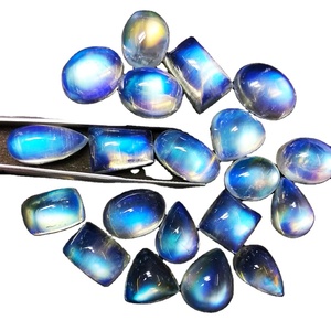 Mix Shape Blue Flashy Rainbow Moonstone Loose Gemstone Cabochon lisse à l'approvisionnement en vrac Taille libre Rainbow Moonstone Gemstone - Product Image 1