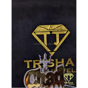 Colgante Personalizado con Nombre 'Chad Ocho', Estilo Drip con Diamantes Moissanite VVS, Plata de Ley 925, Joyería Hip Hop de Trisha Jewels - Product Image 3