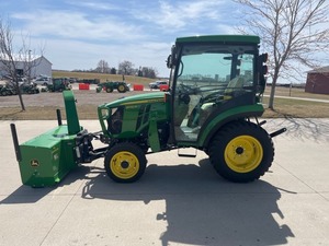Tractor Compacto 2025 2032R Z179011, Equipo Premium Listo para Exportación - Product Image 4