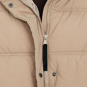 Blousons d'hiver chauds en toile matelassée pour femmes, coupe courte, style bomber, faible MOQ - Product Image 6