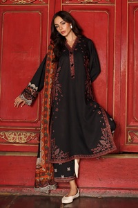Vêtements d'hiver Shalwar Kameez pour femmes en lin brodé et imprimé de très haute qualité à prix avantageux - Product Image 3