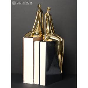 Estatua de Latón Hecha a Mano en India, Figura de Pareja Sentada, Modelo DDC718, Hecho en India - Product Image 2