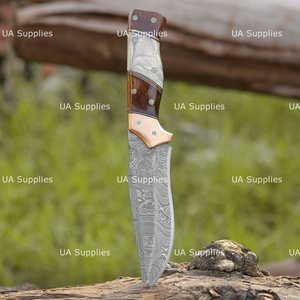 Couteau de chasse OEM UA Supplies en acier Damas forgé à la main, pointe clip, manche en bois de rose et cuivre, longueur personnalisable, survie en extérieur - Product Image 4