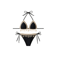 Ensemble bikini deux pièces noir en crochet fait main avec détails floraux et perles, col halter et laçage, mini maillots de bain couleur unie